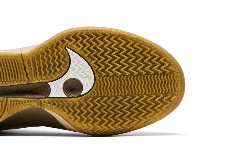 Wmns Sabrina 2 'stronger Than Gold'