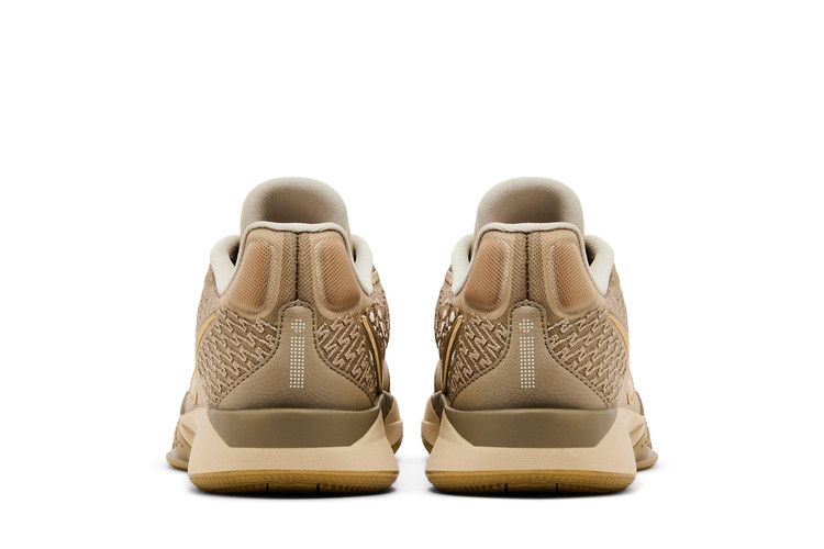 Wmns Sabrina 2 'stronger Than Gold'