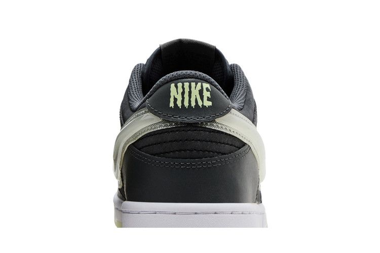 Buy Dunk Low GS 'Halloween - Glow In The Dark' - HQ3569 068