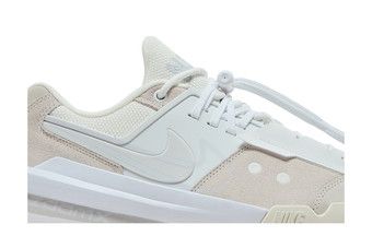 Buy sacai x Nike Zegamadome 'White Gum' - HQ8618 100 | GOAT CA
