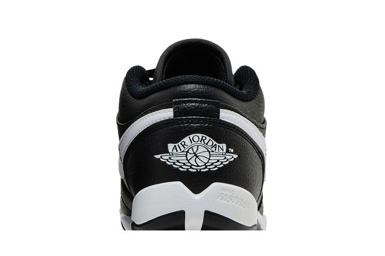 Air Jordan 1 Low Cleat Gs Black White