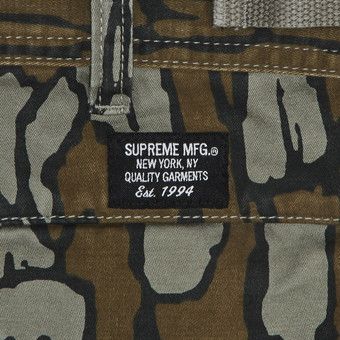 Buy Supreme Cargo Short 'Mossy Oak Trebark Camo' - SS25SH4