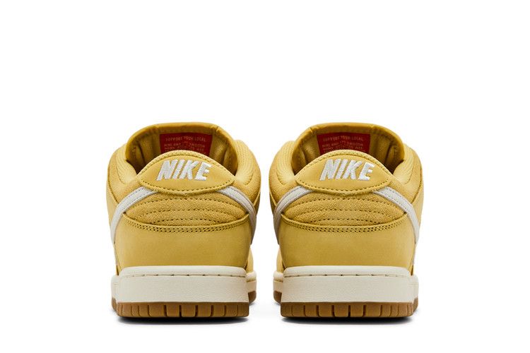 Dunk Low Pro SB Saturn Gold