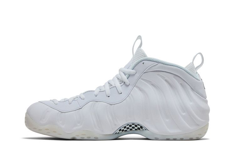 Nike Air Foamposite One Triple White — foto 4