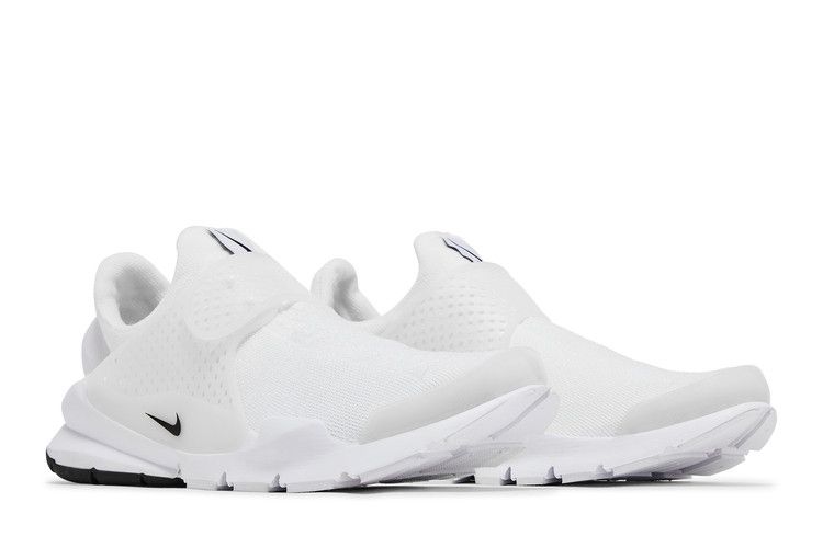 white nike sock dart