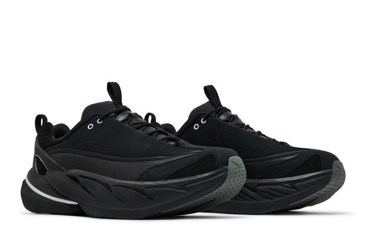 Hoka Elevon X Carbon Black