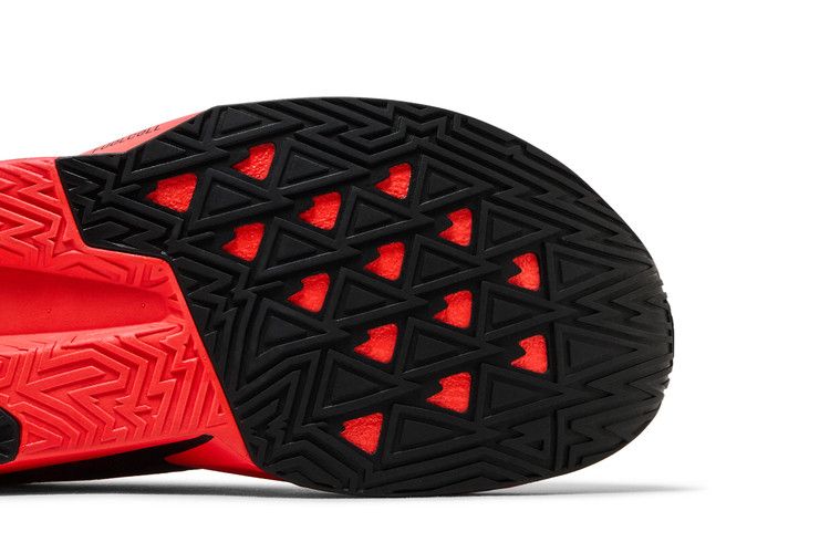 New Balance FuelCell Rebel v5 Urgent Red Black — foto 6