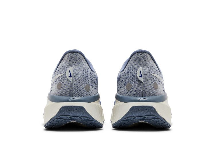 Nike Vomero 17 Ashen Slate Light Smoke Grey Photon Dust Metallic Silver — foto 7