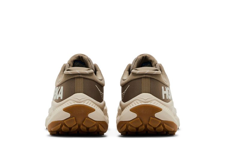 Hoka Transport 'dune Eggnog'