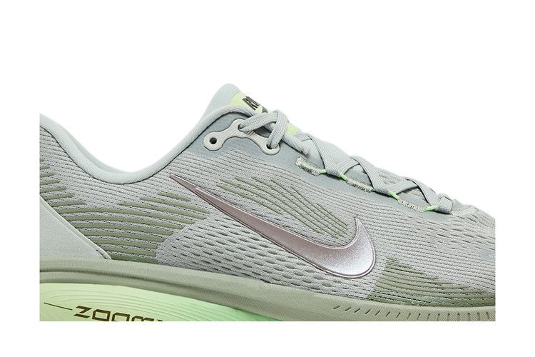 Nike Vomero 18 Light Silver Barely Volt Dusty Olive College Grey — foto 3