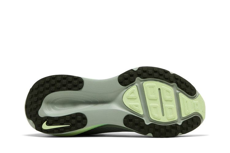Nike Vomero 18 Light Silver Barely Volt Dusty Olive College Grey — foto 5