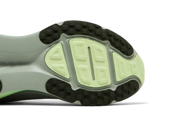 Nike Vomero 18 Light Silver Barely Volt Dusty Olive College Grey — foto 6