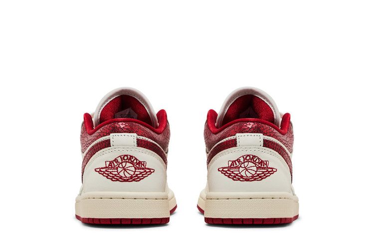 Wmns Air Jordan 1 Low 'ruby'
