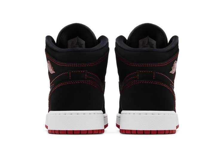 Air Jordan 1 Mid SE Gs Fearless