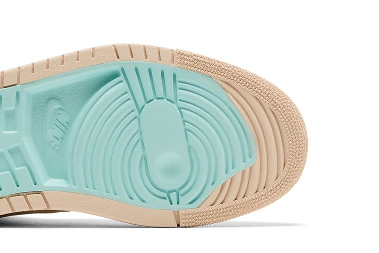 Wmns Air Jordan 1 High Zoom Comfort 2 'coconut Milk Light Dew'