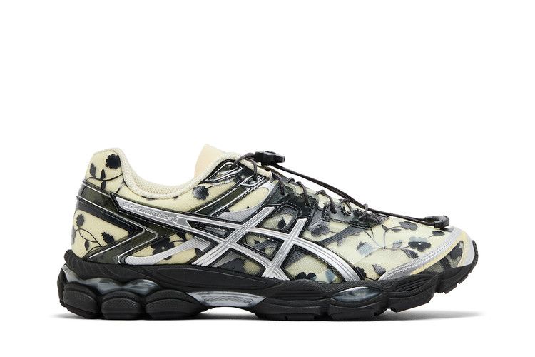 Cecilie Bahnsen×Asics Gel-Cumulus Buy Cecilie Bahnsen x ASICS Gel Cumulus 16 'Ivory Black