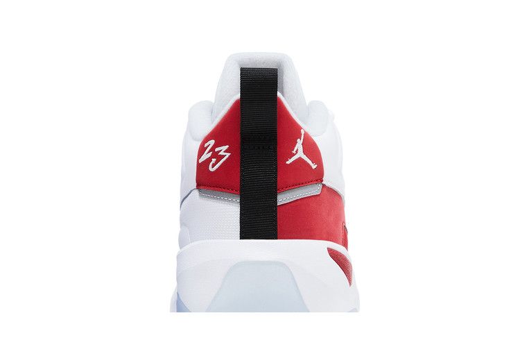 Air Jordan Max Aura 7 White Gym Red