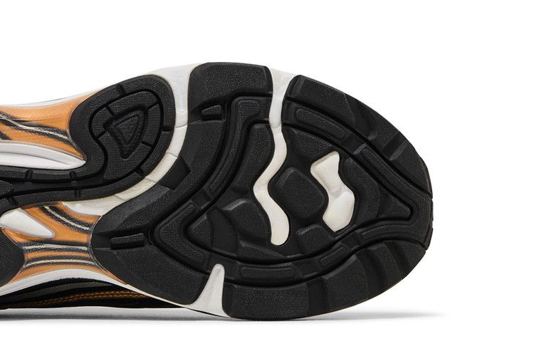 Asics Gel Preleus Black Pure Gold