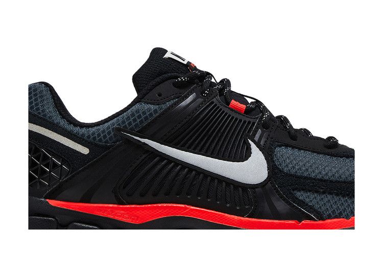 Nike Zoom Vomero 5 Black Metallic University Red — foto 3