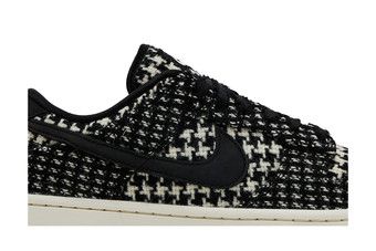Buy Harris Tweed x Wmns Dunk Low 'Black Phantom' - HQ5036