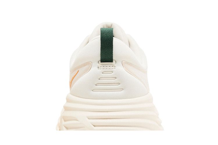 Hoka Bondi 8 'oat Milk Alabaster'