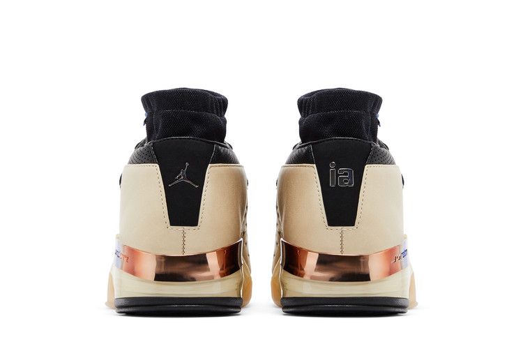 Infinite Archives X Air Jordan 17 RETRO Low Beach