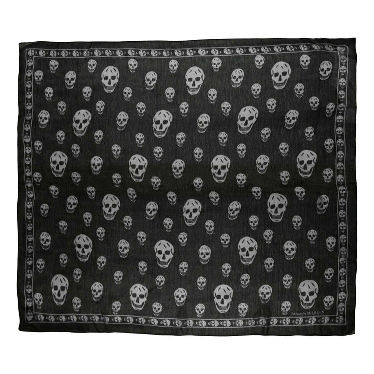 Alexander Mcqueen Skull Print Silk Scarf 'black Ivory'