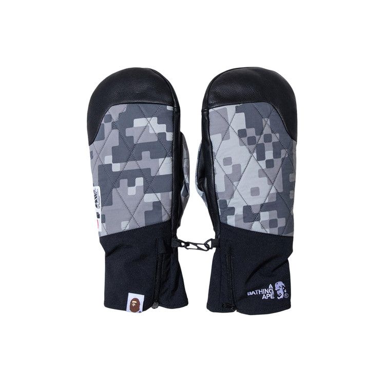 Buy BAPE x Kazuki Kuraishi Pixelate Camo Polar Fleece Gloves