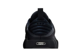 Buy Nike Mind 002 'Black Hyper Crimson' - HQ4308 001 | GOAT