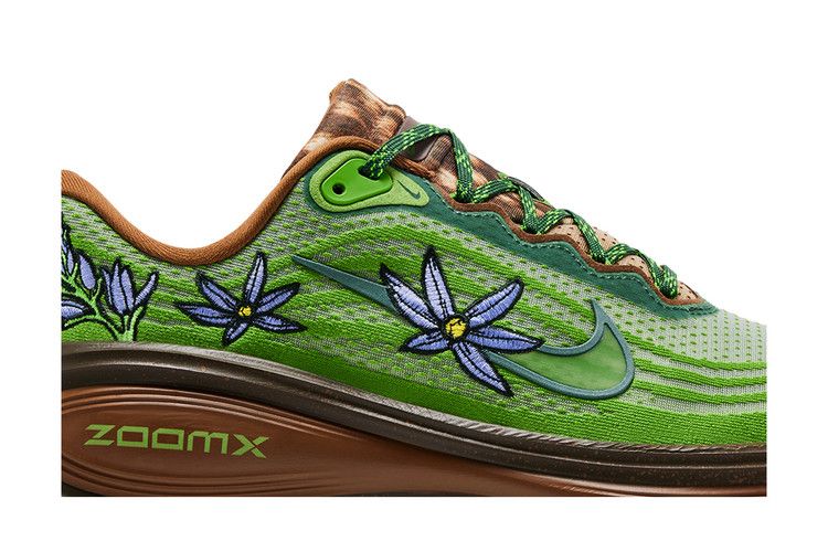 Buy Nike Wmns Vomero Plus 'Doernbecher' 2026 - IO7687 921 | GOAT