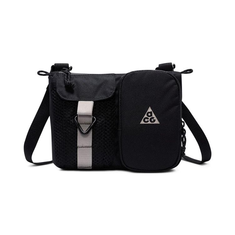 Nike ACG Daymax Crossbody Bag Black — foto 2