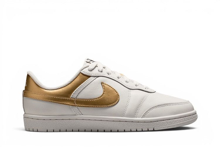Jordan Skyline Low Swan Metallic Gold (Women's) — foto 2