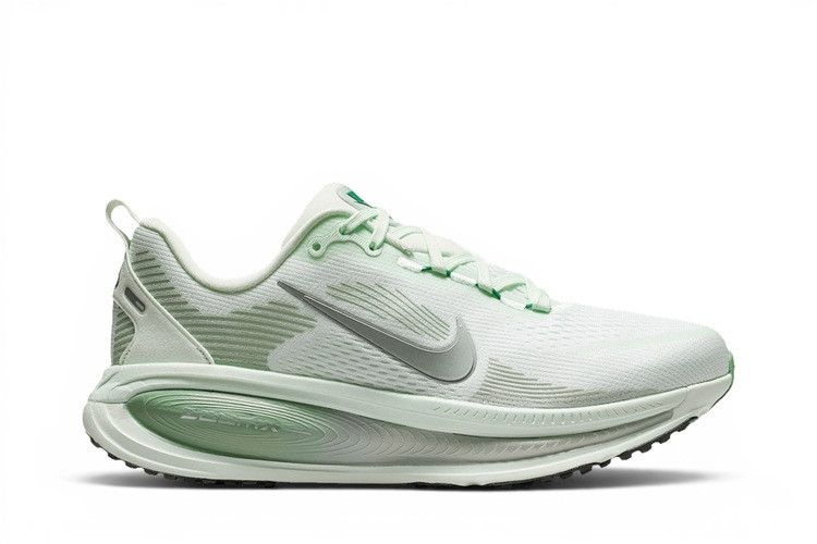 Nike Vomero 18 Barely Green Steam Light Silver (Women's) — foto 2
