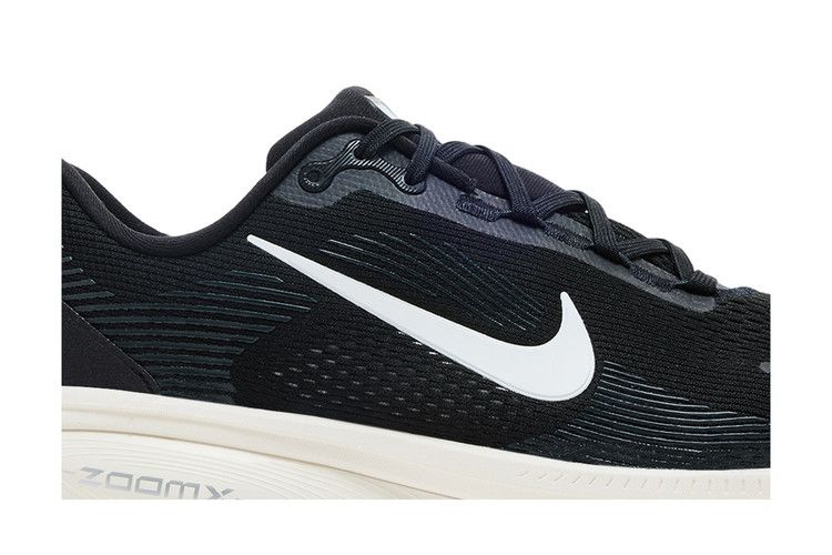 Nike Vomero 18 Black Coconut Milk (Wide) — foto 3