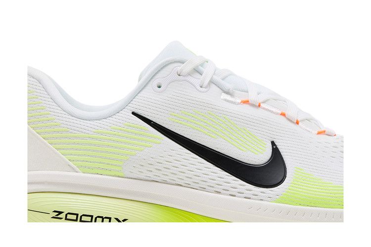 Nike Vomero 18 White Barely Volt Black — foto 3