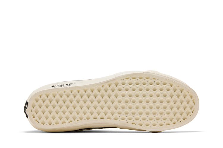 Undercover x Vans Sk8-Hi 'White Black' — foto 5