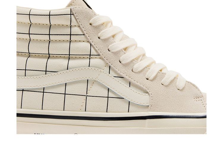 Undercover x Vans Sk8-Hi 'White Black' — foto 3