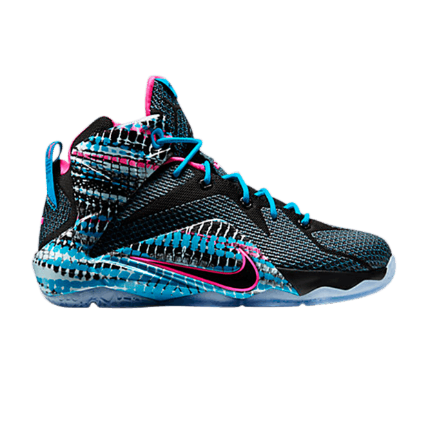 LeBron 12 GS '23 Chromosomes'