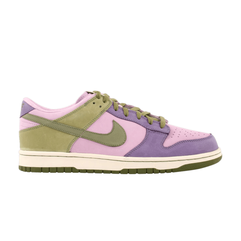 Wmns Dunk Low Premium