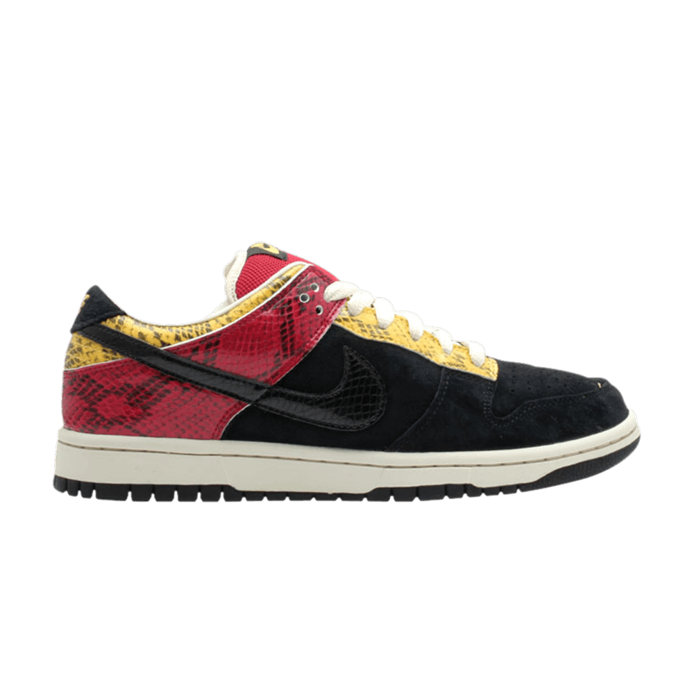 Dunk Low Premium SB 'Coral Snake'