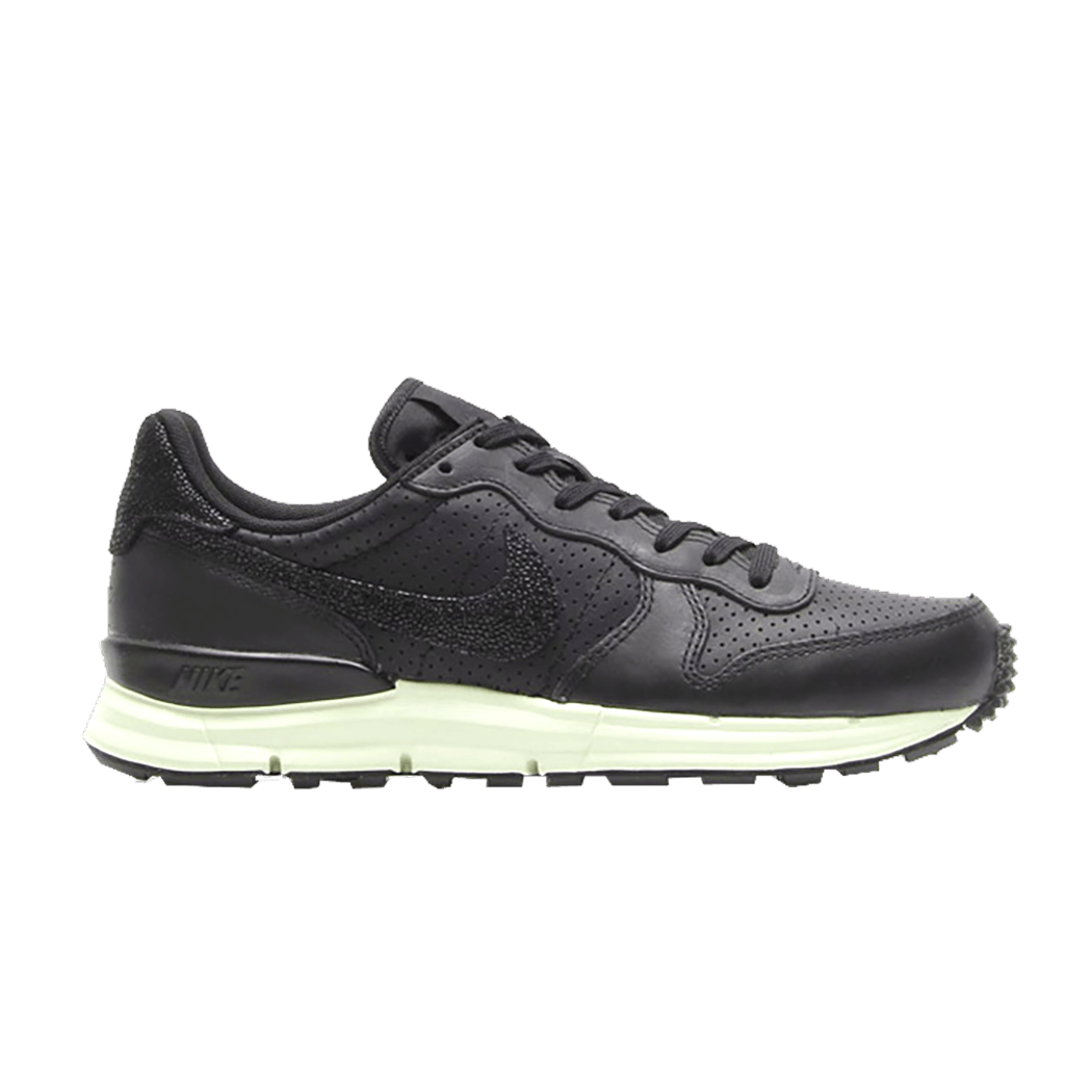 Lunar Internationalist PA Seaglass