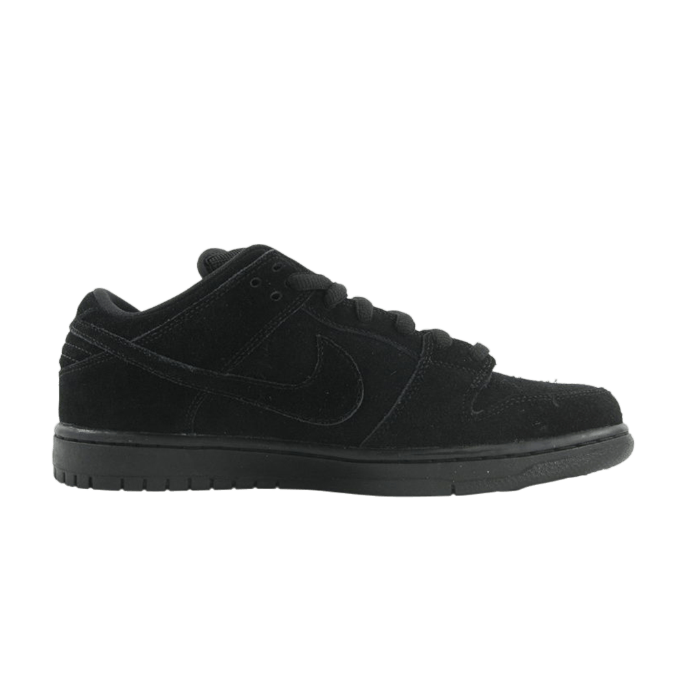 Dunk Low Pro SB 'Blackout'