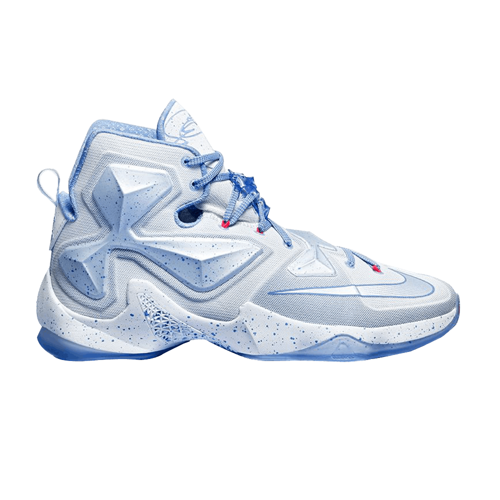 LeBron 13 'Christmas'