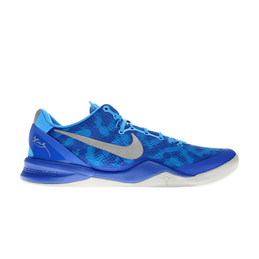 Kobe 8 System 'Blue Coral Snake'