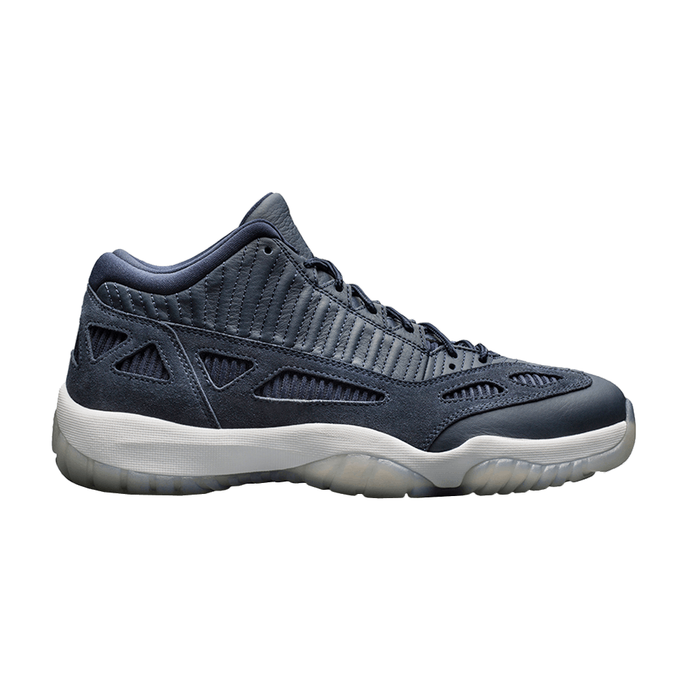 Air Jordan 11 Retro Low IE 'Obsidian'