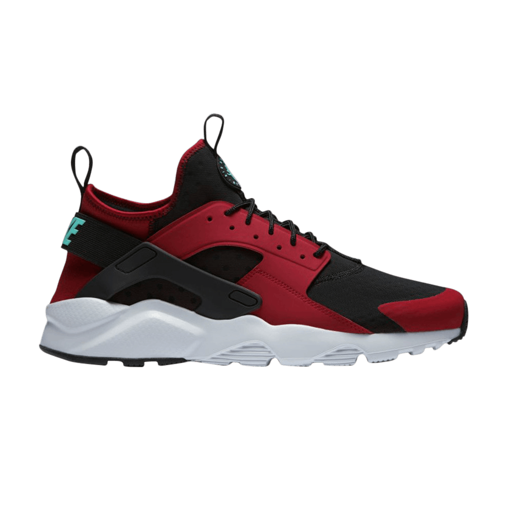 Air Huarache Run Ultra 'Gym Red Black'