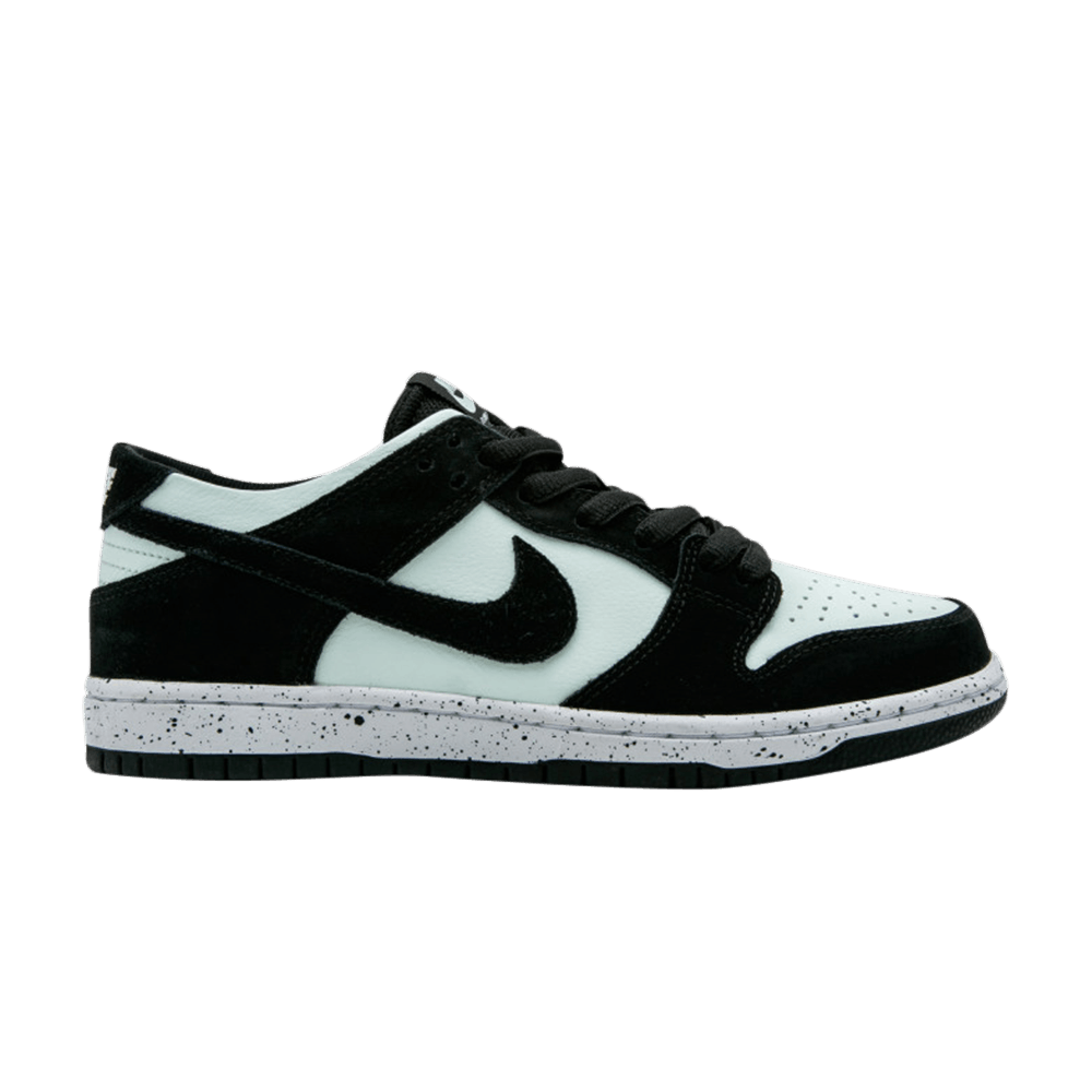 Zoom Dunk Low Pro SB 'Barely Green'