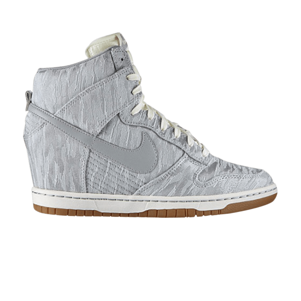 Wmns Dunk Sky High Premium