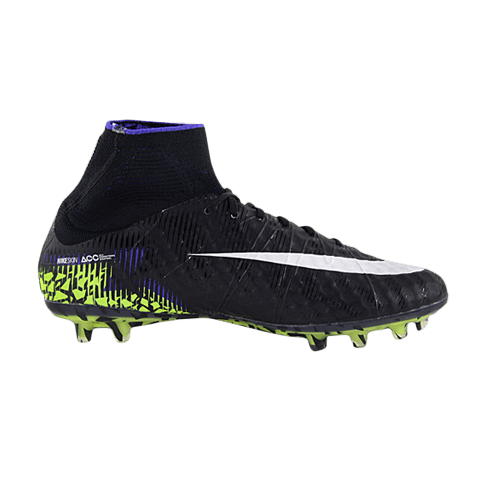 Hypervenom Phantom 2 FG 'Black Volt'