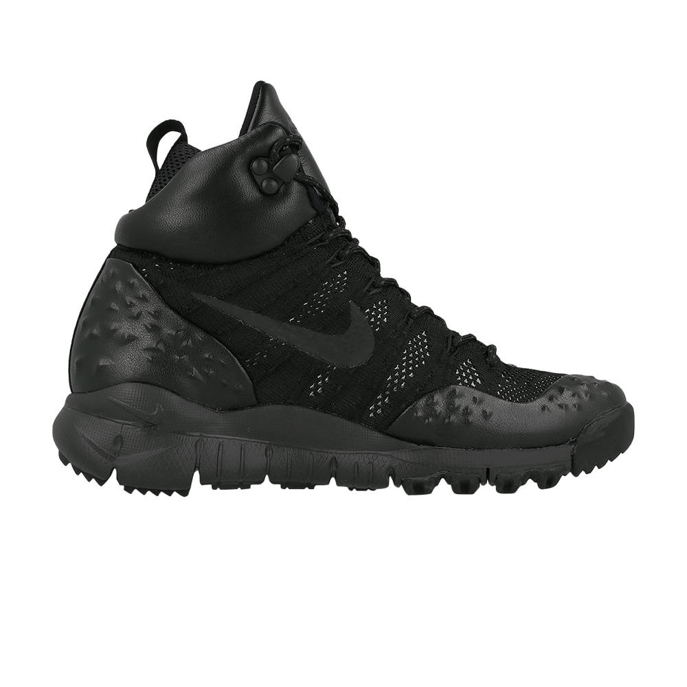 ACG Lupinek Flyknit 'Triple Black'